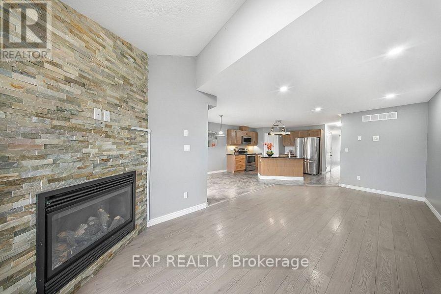 1441 DUNKIRK AVENUE - 21