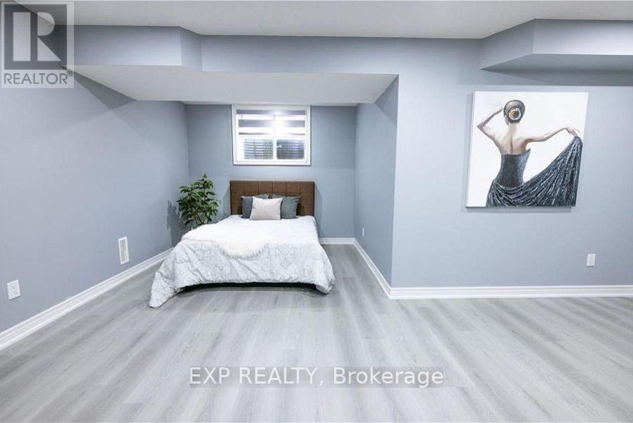 1441 DUNKIRK AVENUE - 39