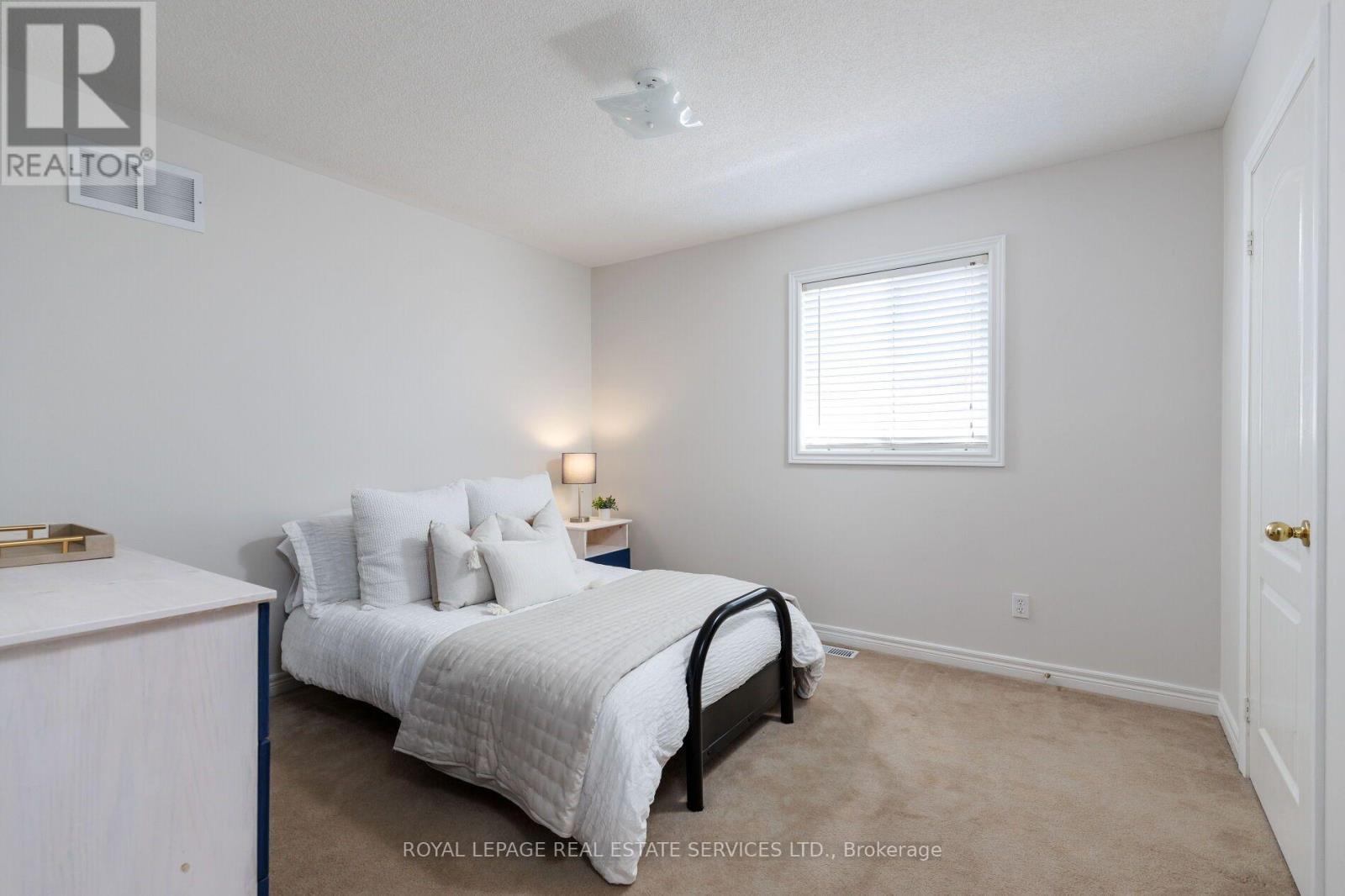 2190 KINGSRIDGE DRIVE - Image 29