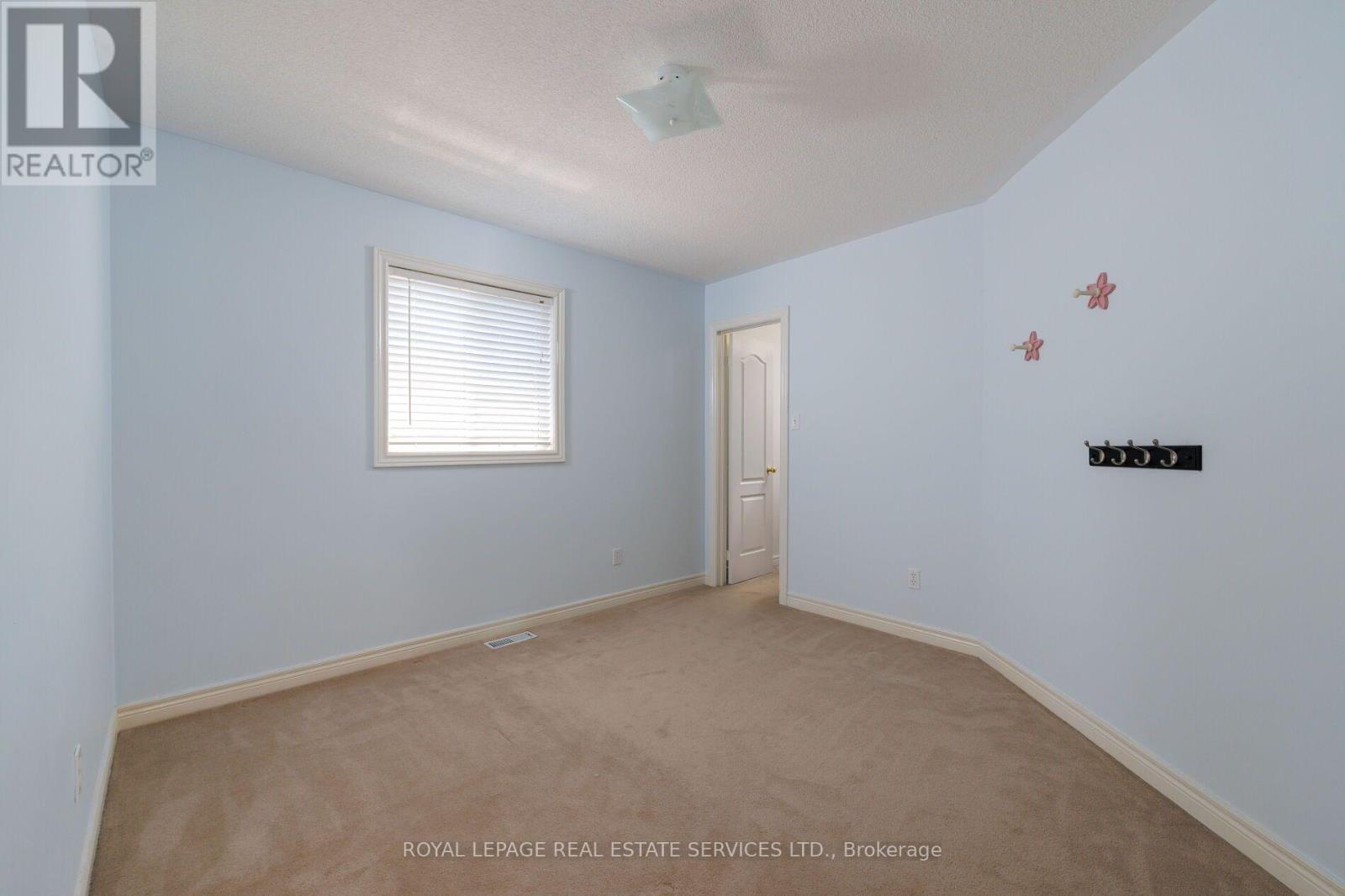 2190 KINGSRIDGE DRIVE - Image 31