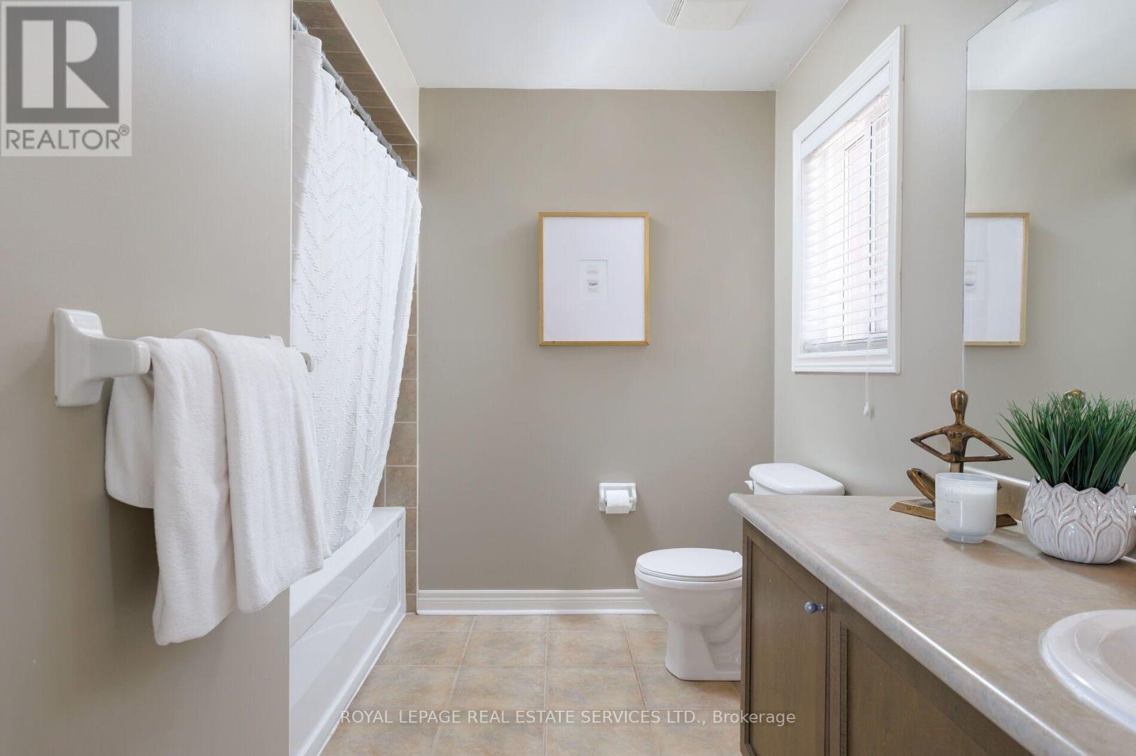 2190 KINGSRIDGE DRIVE - Image 34