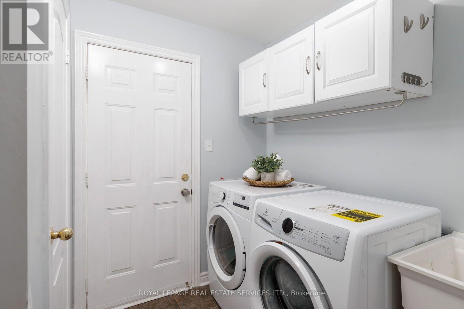2190 KINGSRIDGE DRIVE - Image 35