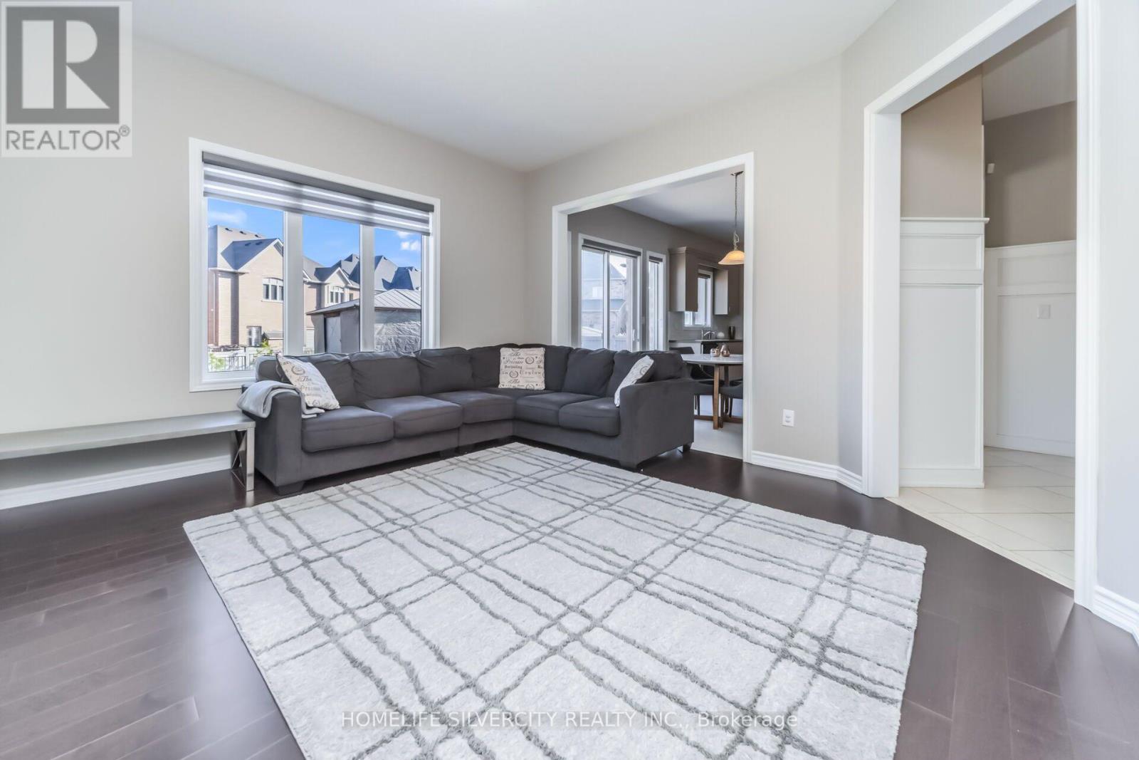 14 OBSERVATORY CRESCENT - 13