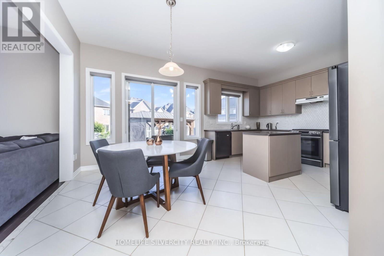 14 OBSERVATORY CRESCENT - 17