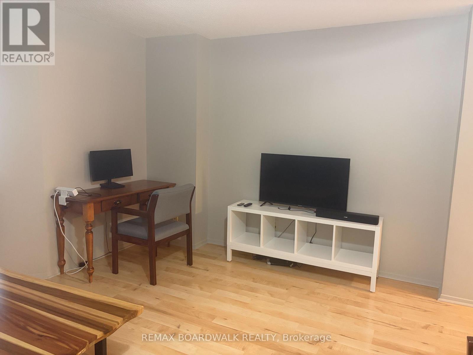 210 – 1025 GRENON AVENUE, Ottawa. Luxury613. By Peter Sagos - Image 37