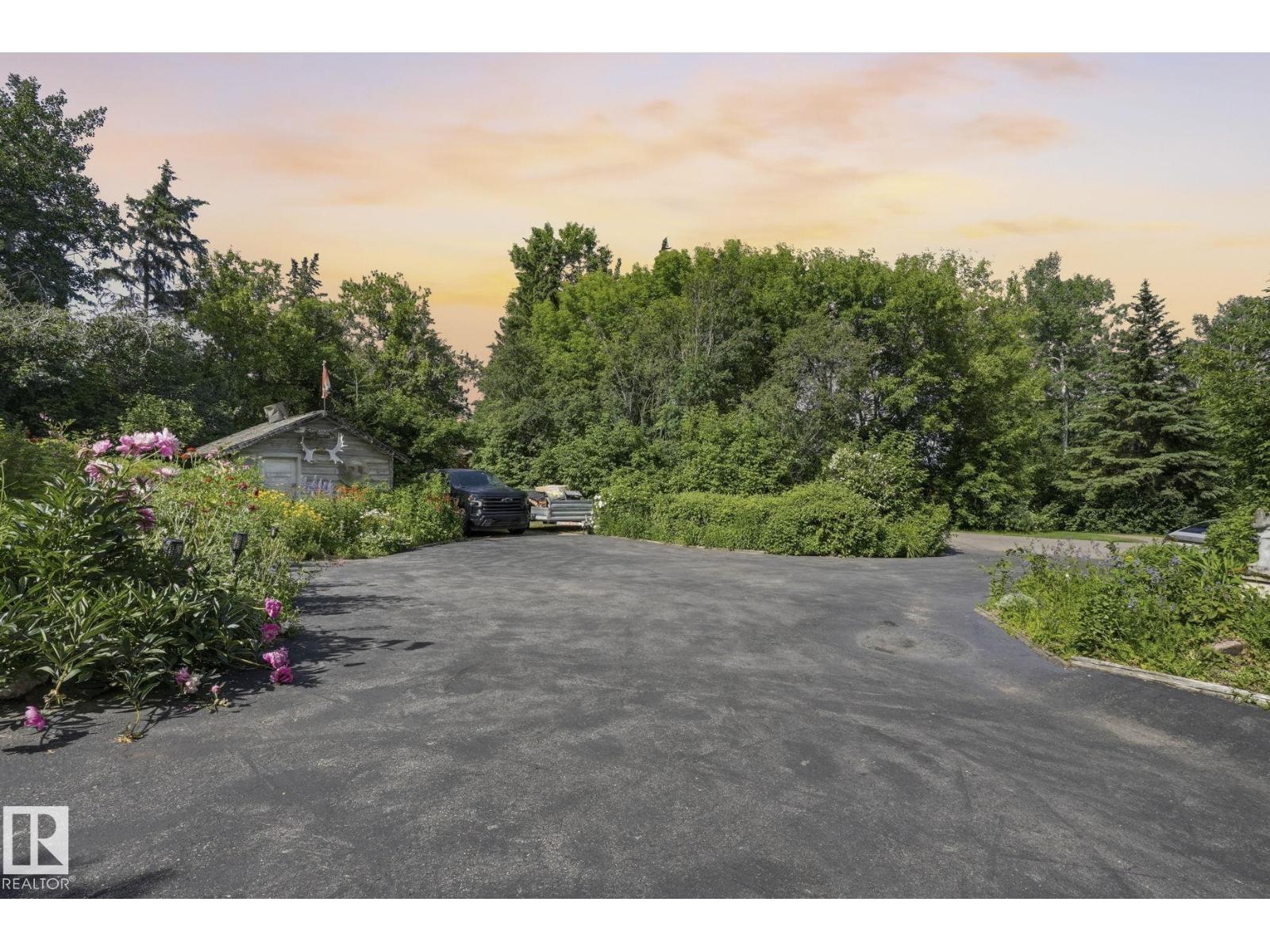 9 Martin RD - 42