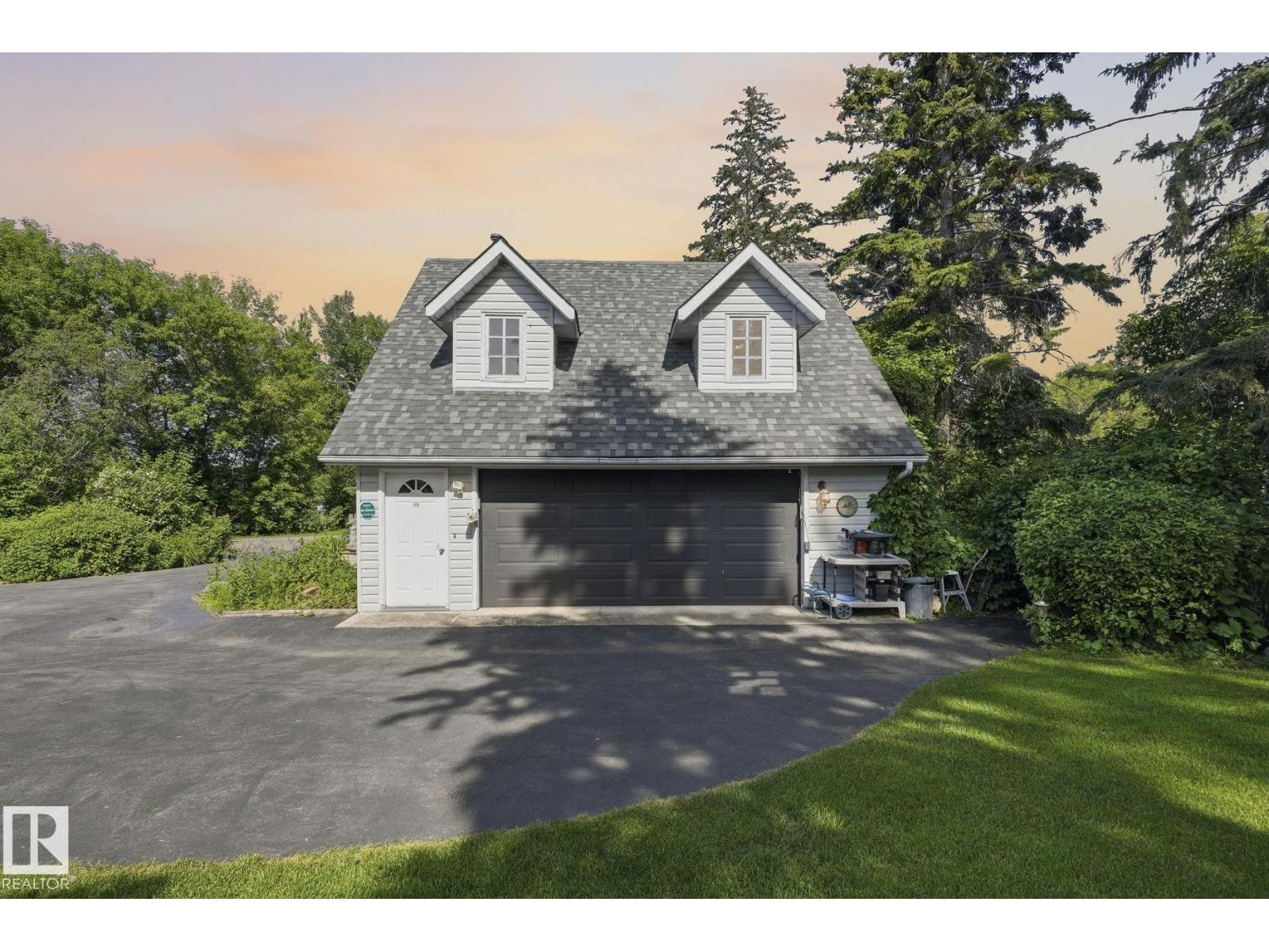 9 Martin RD - 49