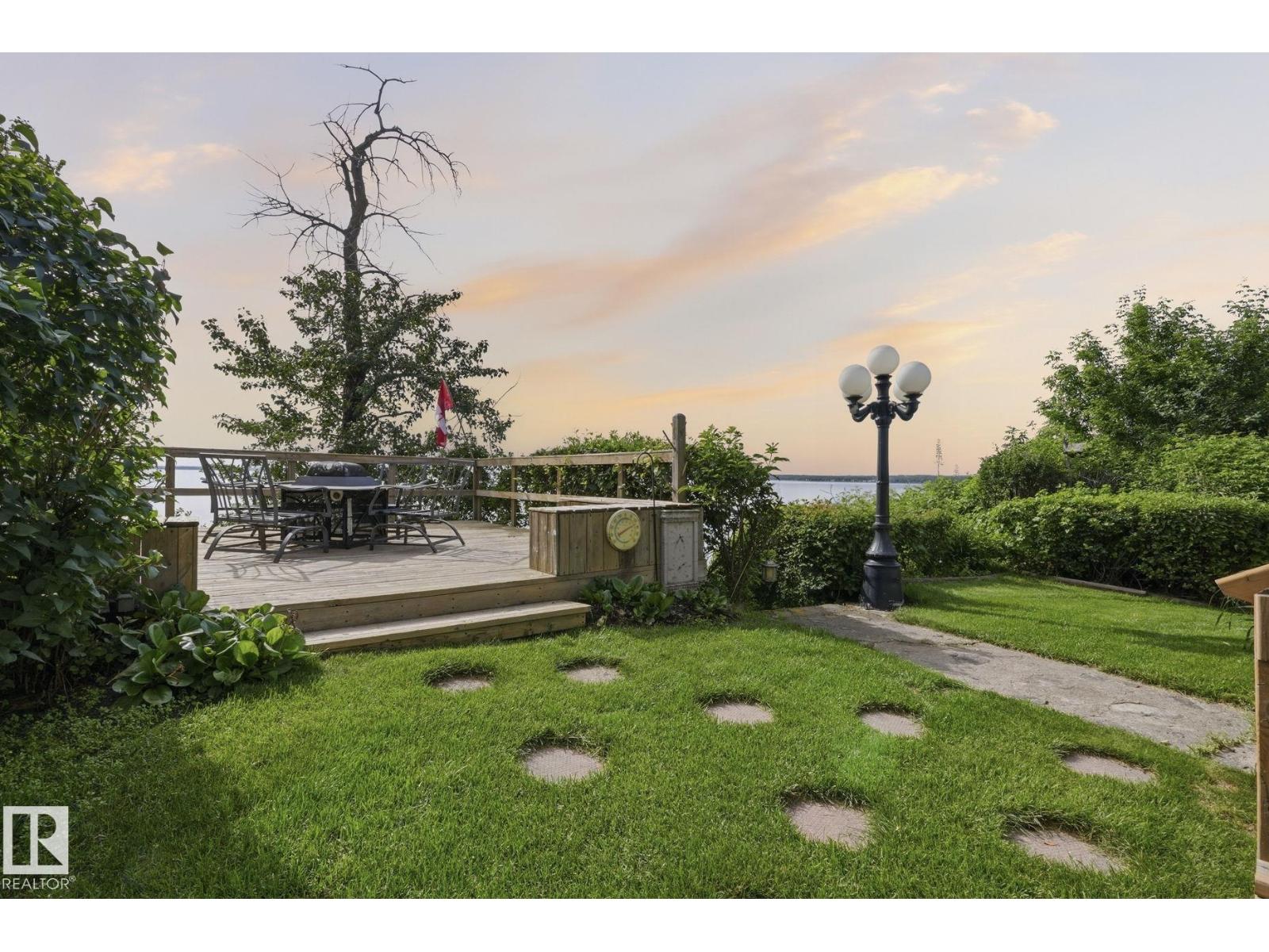 9 Martin RD - 48