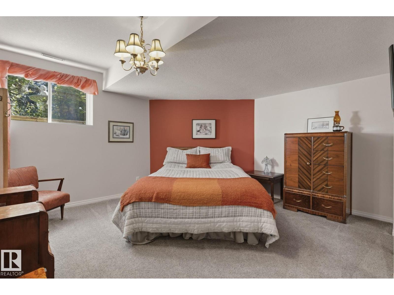 9 Martin RD - 34