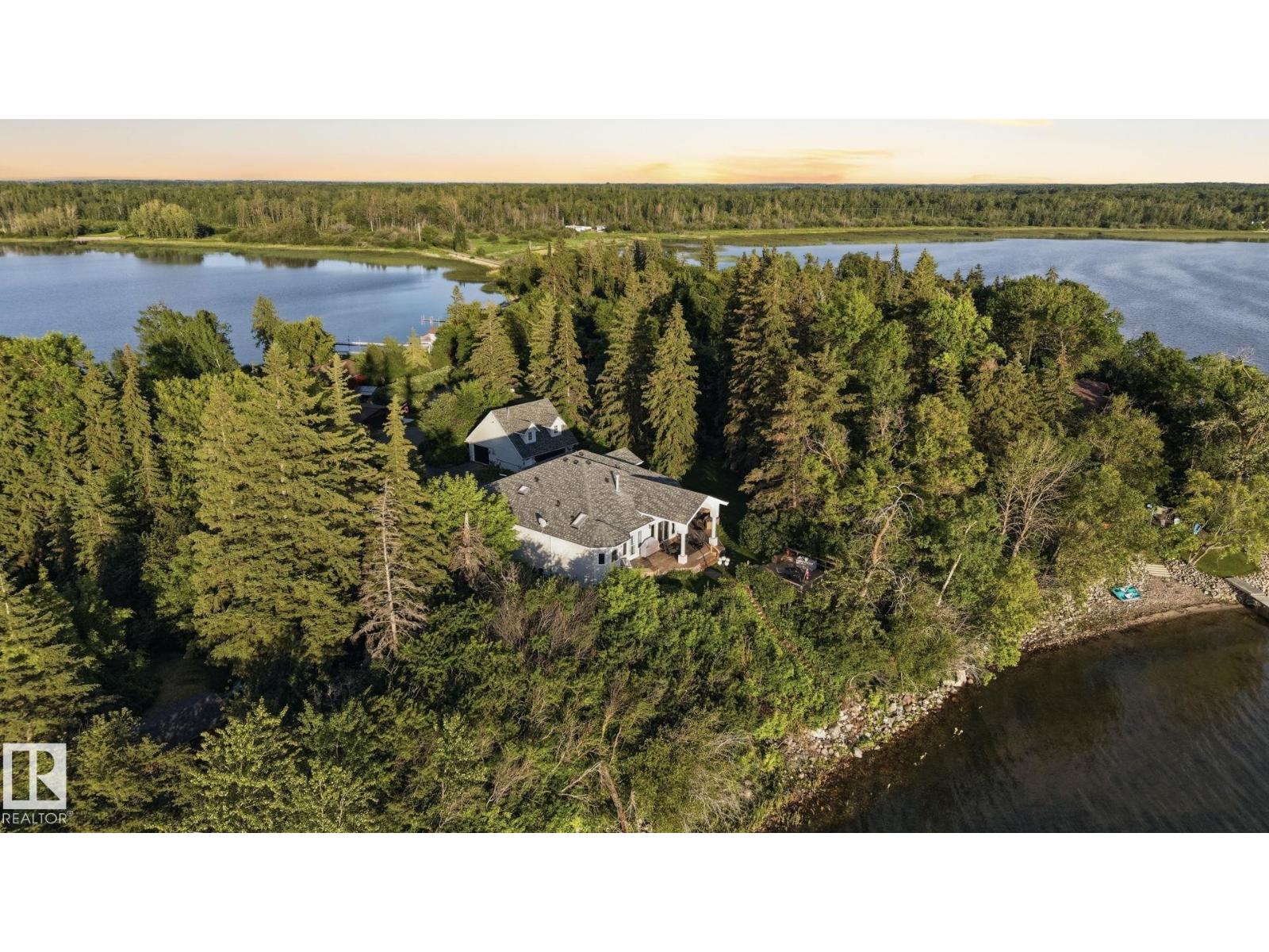 9 Martin RD - 68
