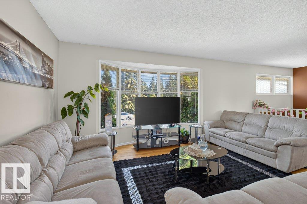 13803 133 AV NW - Image 8