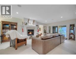 1981 Capistrano Drive, Kelowna, BC V1V2N1 Photo 35