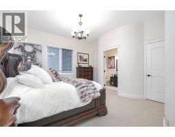 1981 Capistrano Drive, Kelowna, BC V1V2N1 Photo 24
