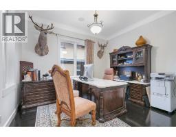 1981 Capistrano Drive, Kelowna, BC V1V2N1 Photo 22