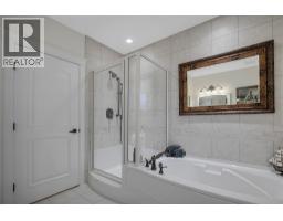 1981 Capistrano Drive, Kelowna, BC V1V2N1 Photo 46
