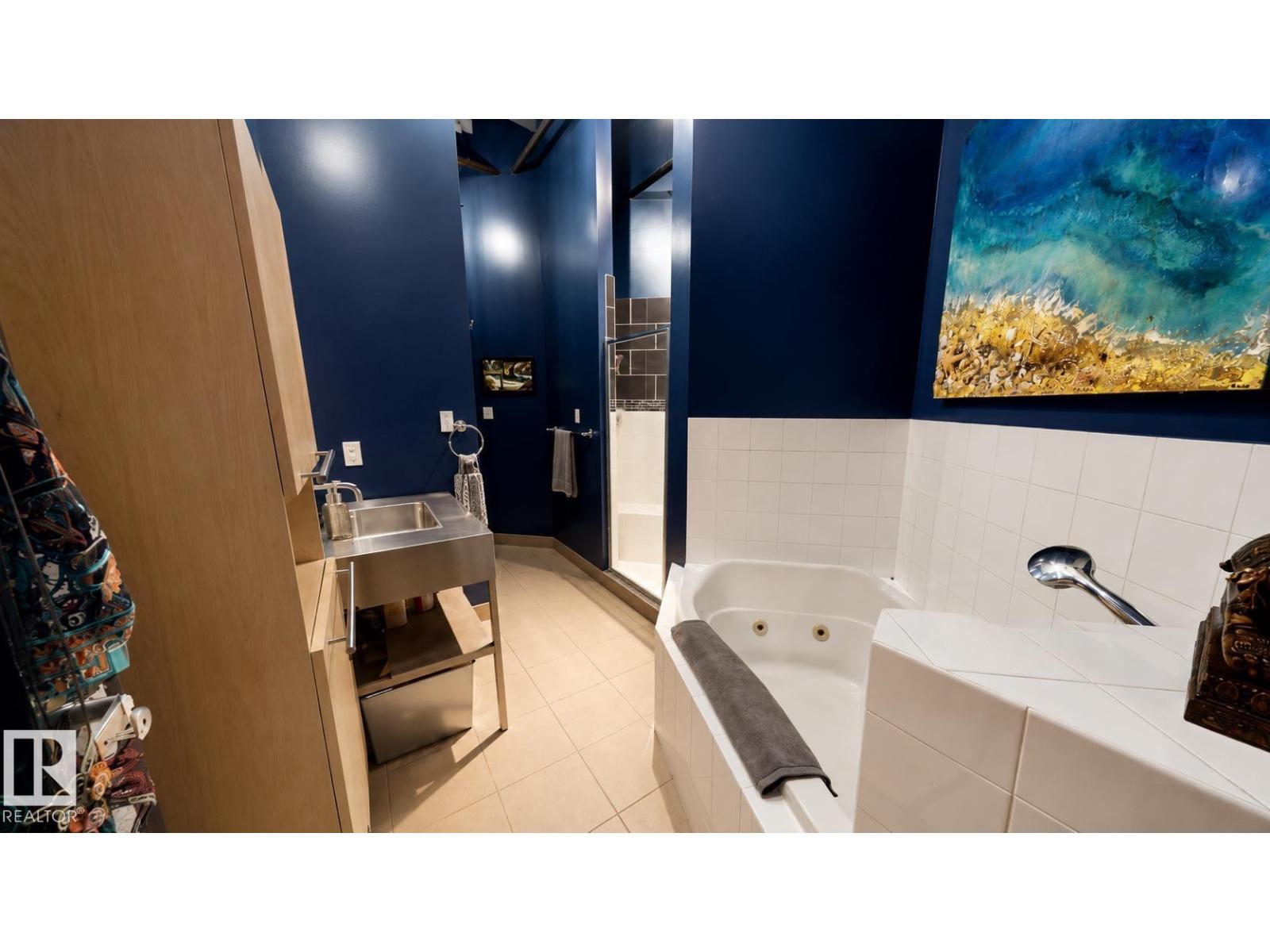#506 10169 104 ST NW - 8