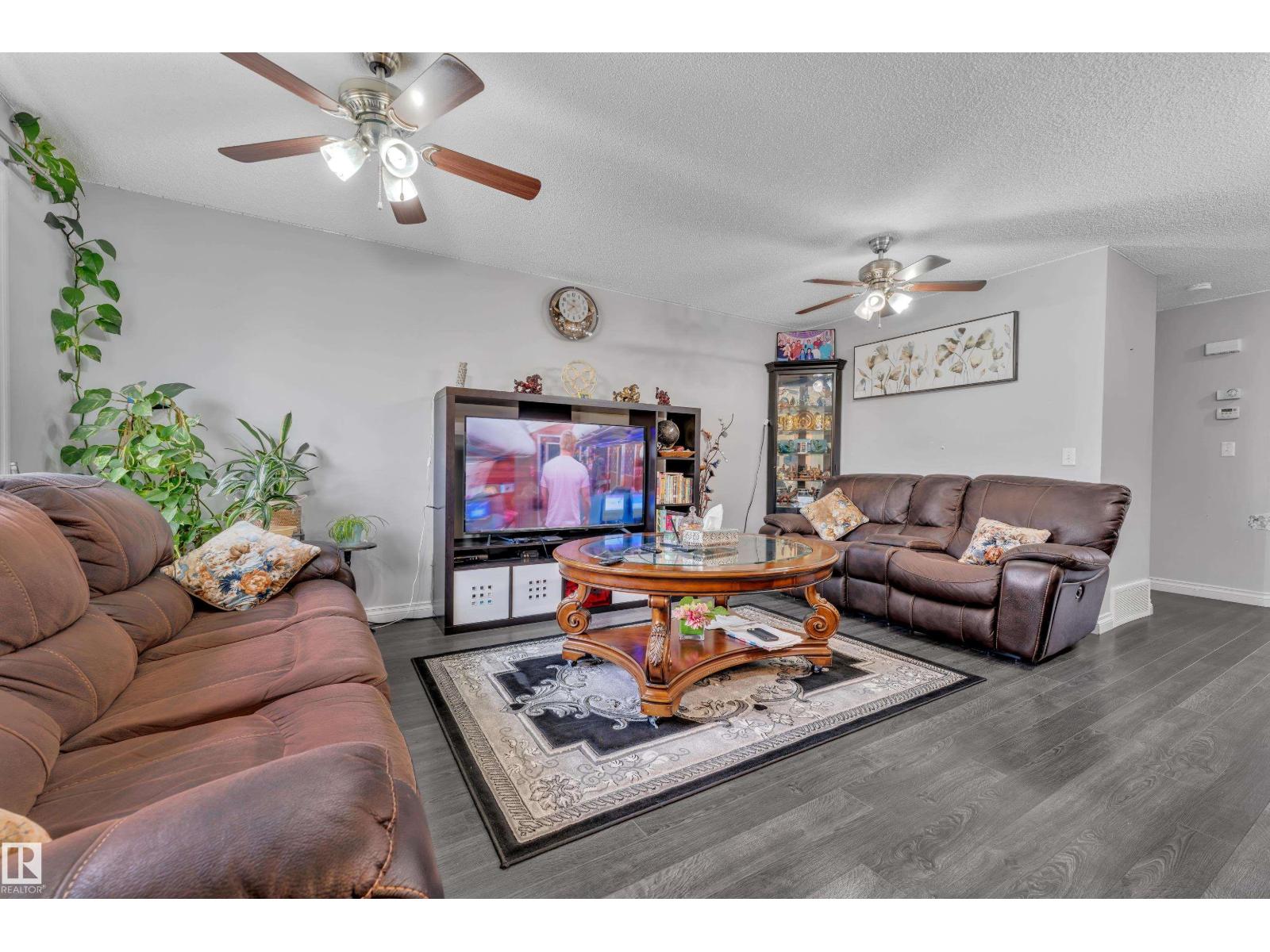 3127 16 AV NW - 11