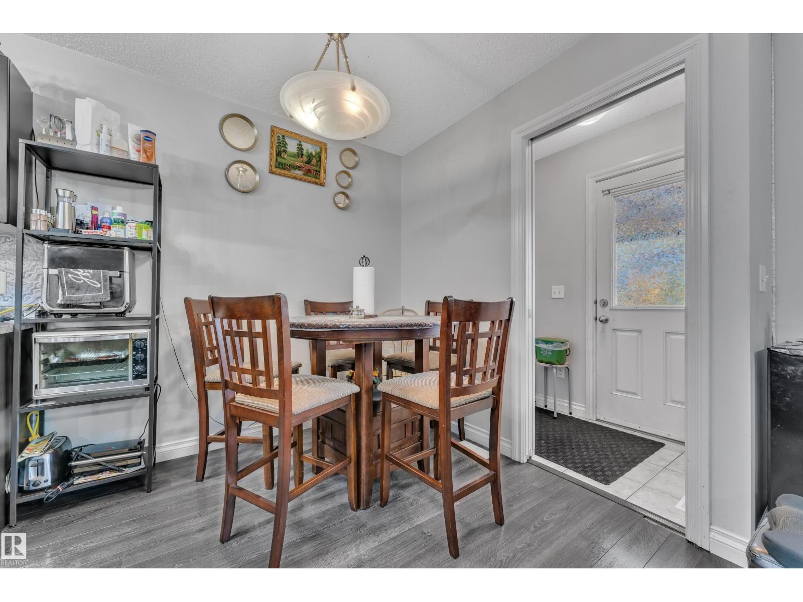 3127 16 AV NW - 13