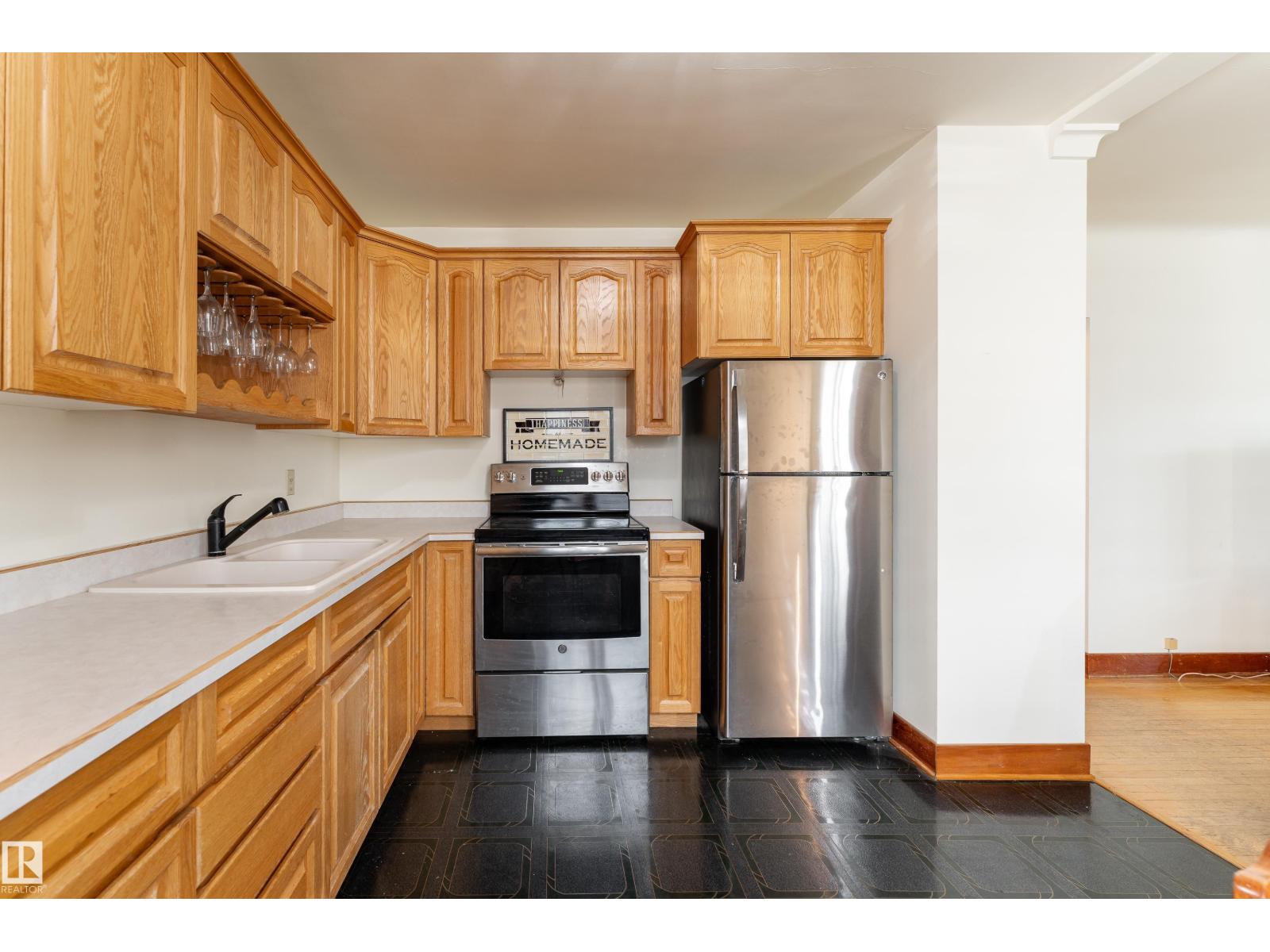 11108 81 AV NW - 13