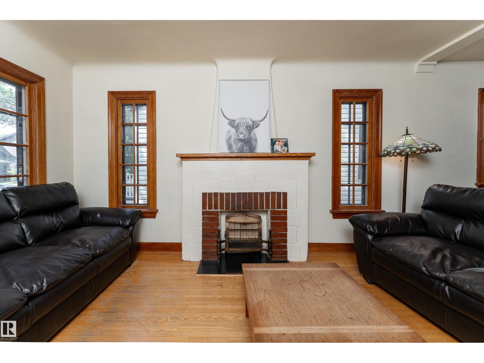 11108 81 AV NW - 5