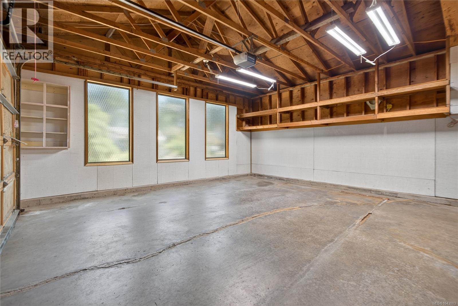 1051 Glen Urquhart Dr - 27