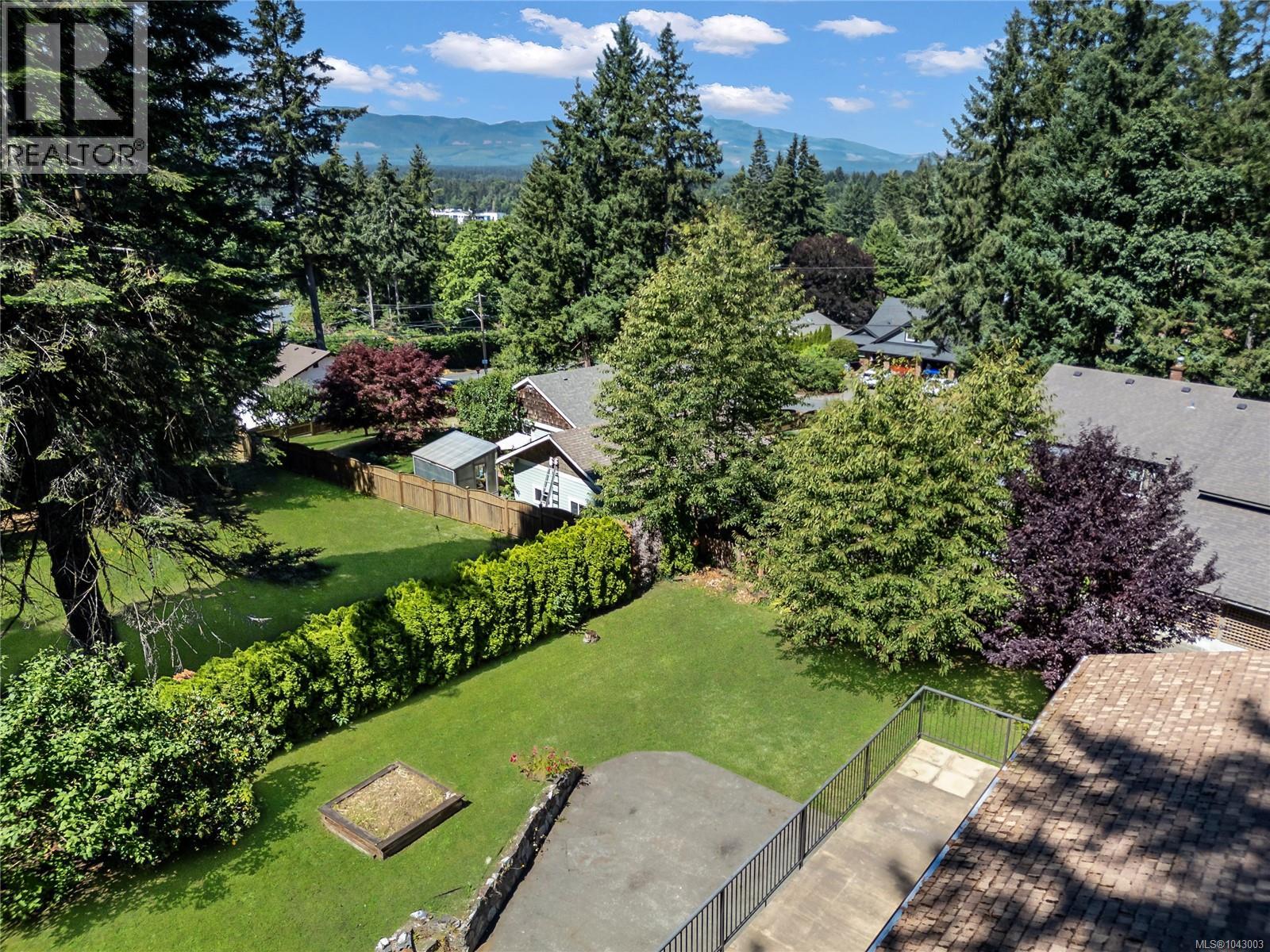 1051 Glen Urquhart Dr - 5