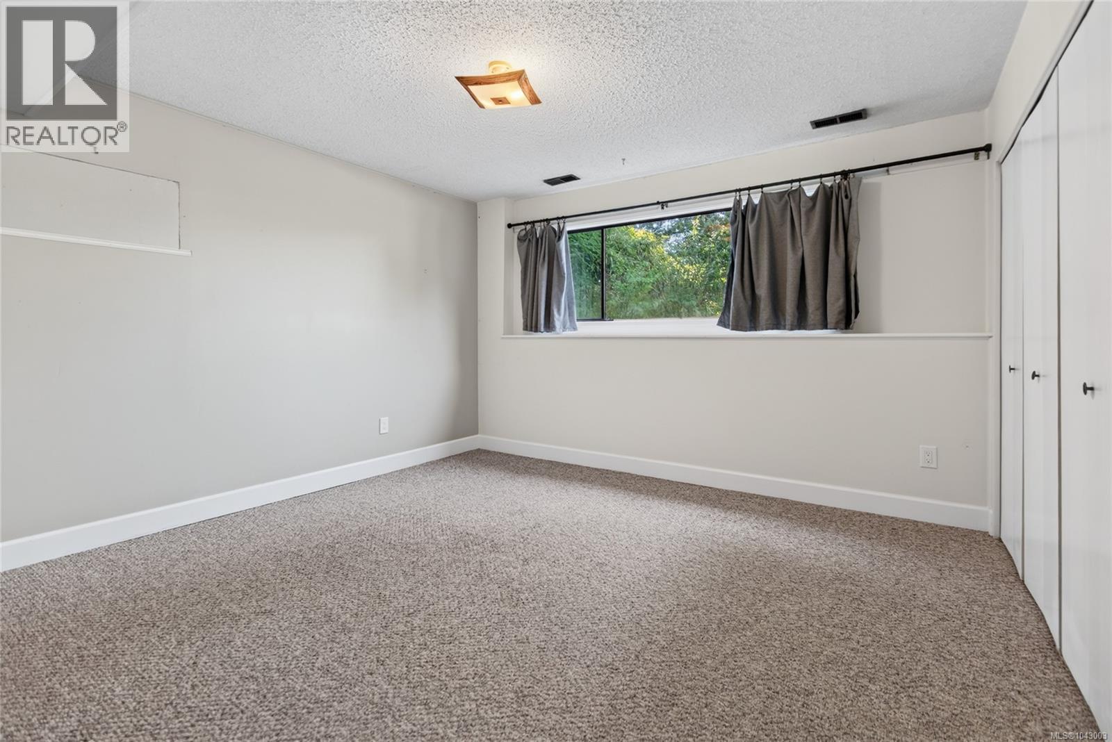 1051 Glen Urquhart Dr - 47