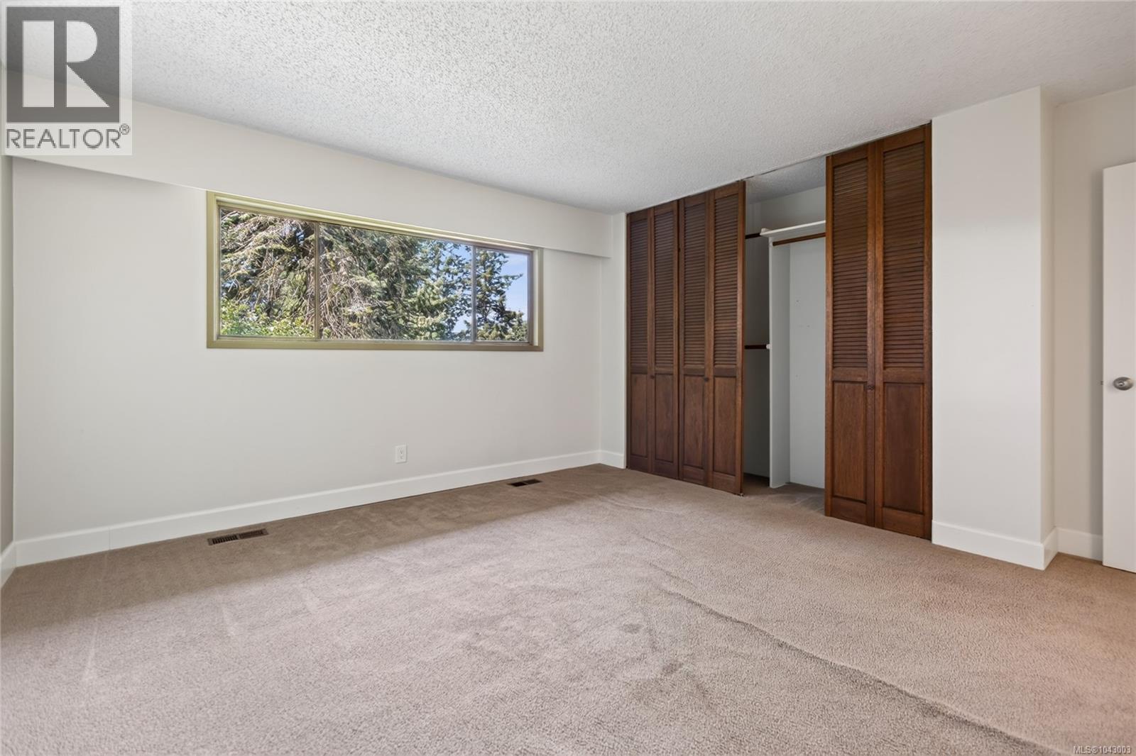 1051 Glen Urquhart Dr - 43