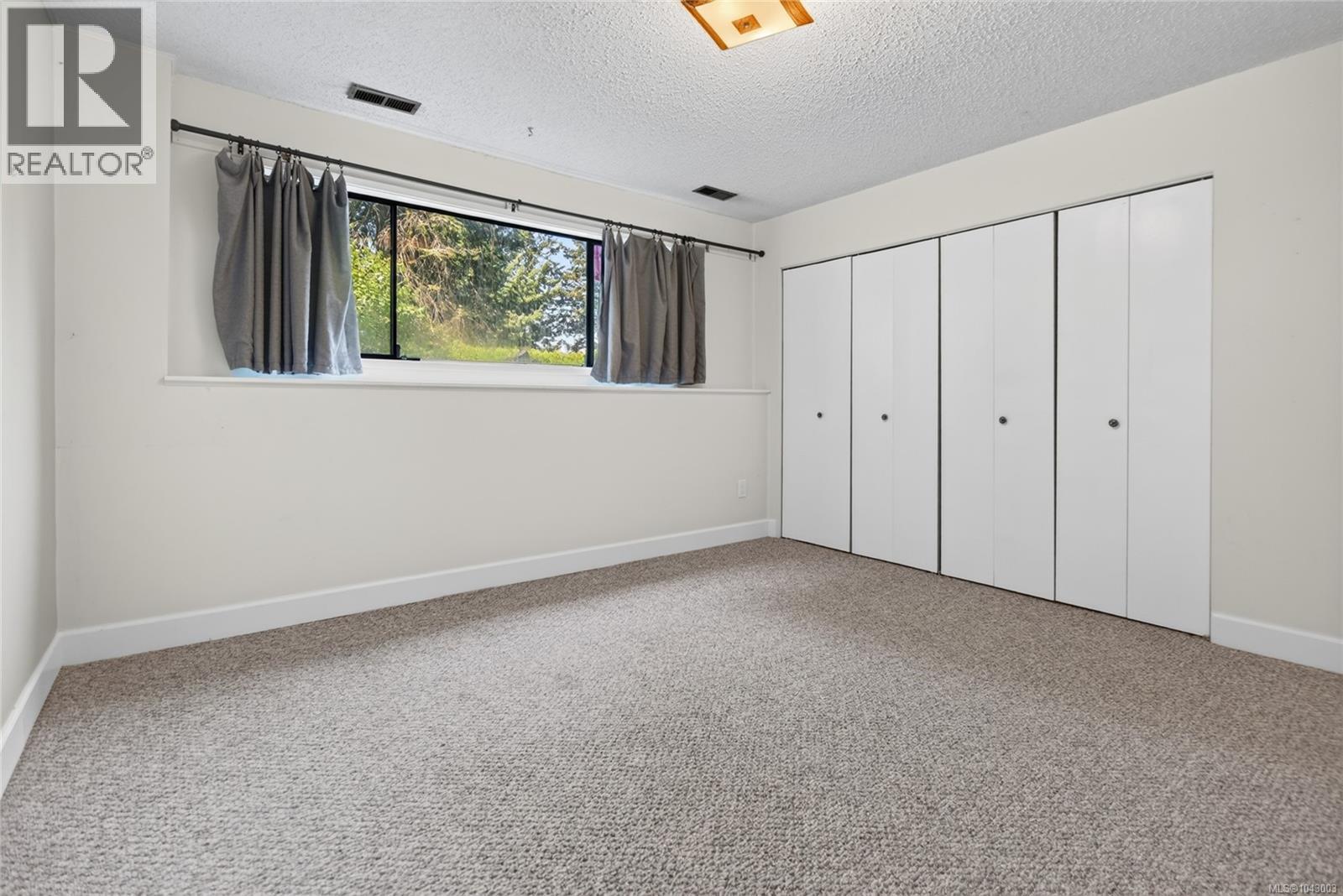 1051 Glen Urquhart Dr - 48