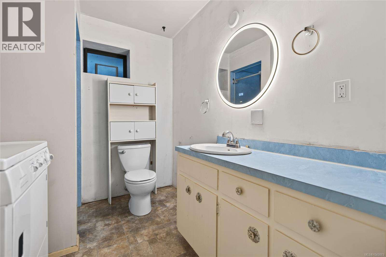 1051 Glen Urquhart Dr - 54
