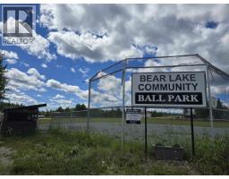 478 Panda Avenue, Bear Lake, BC V0J3G0 Photo 6