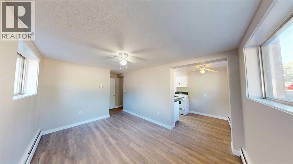 9926 105 Avenue - Photo 5