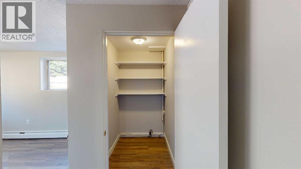 9926 105 Avenue - Photo 6