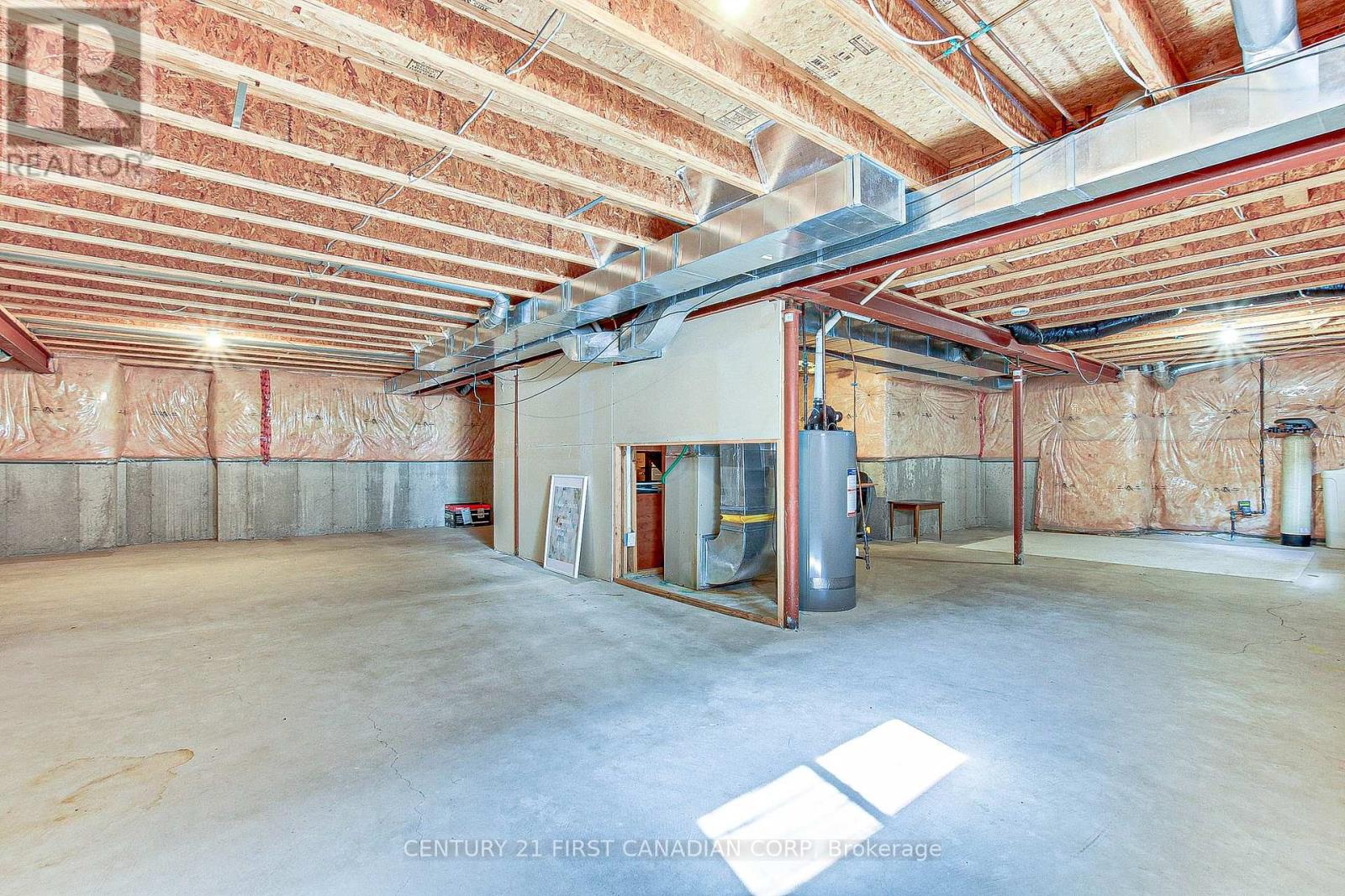 322 CHAMBERS PLACE - 24