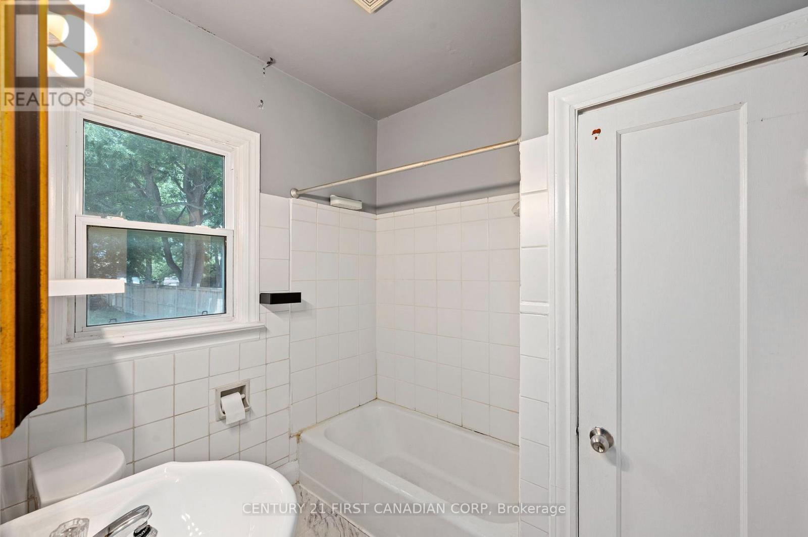 1456 GORE ROAD - 26
