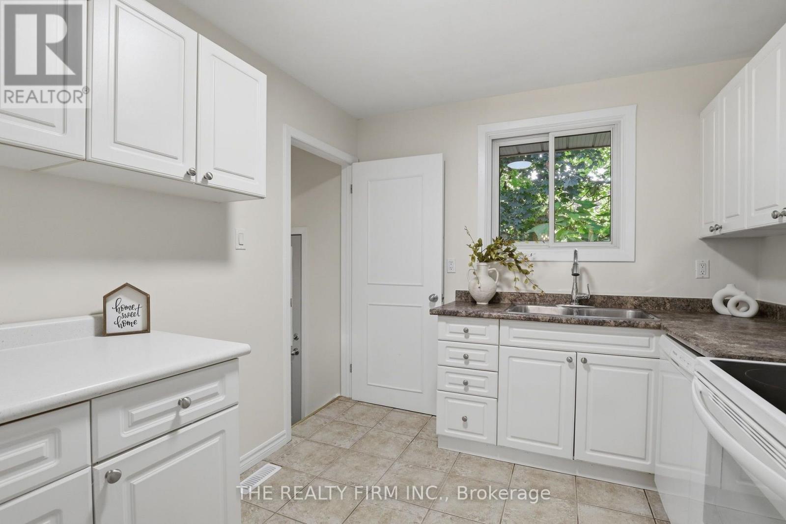 2 NOEL AVENUE - 11