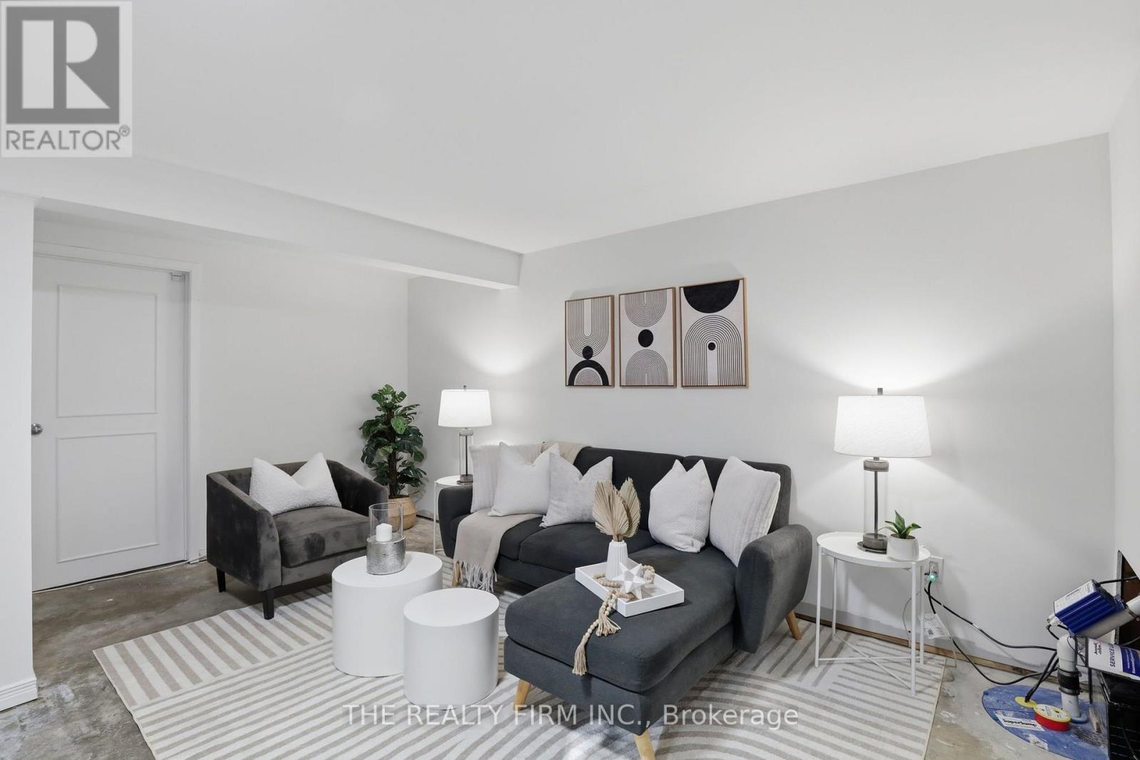 2 NOEL AVENUE - 24