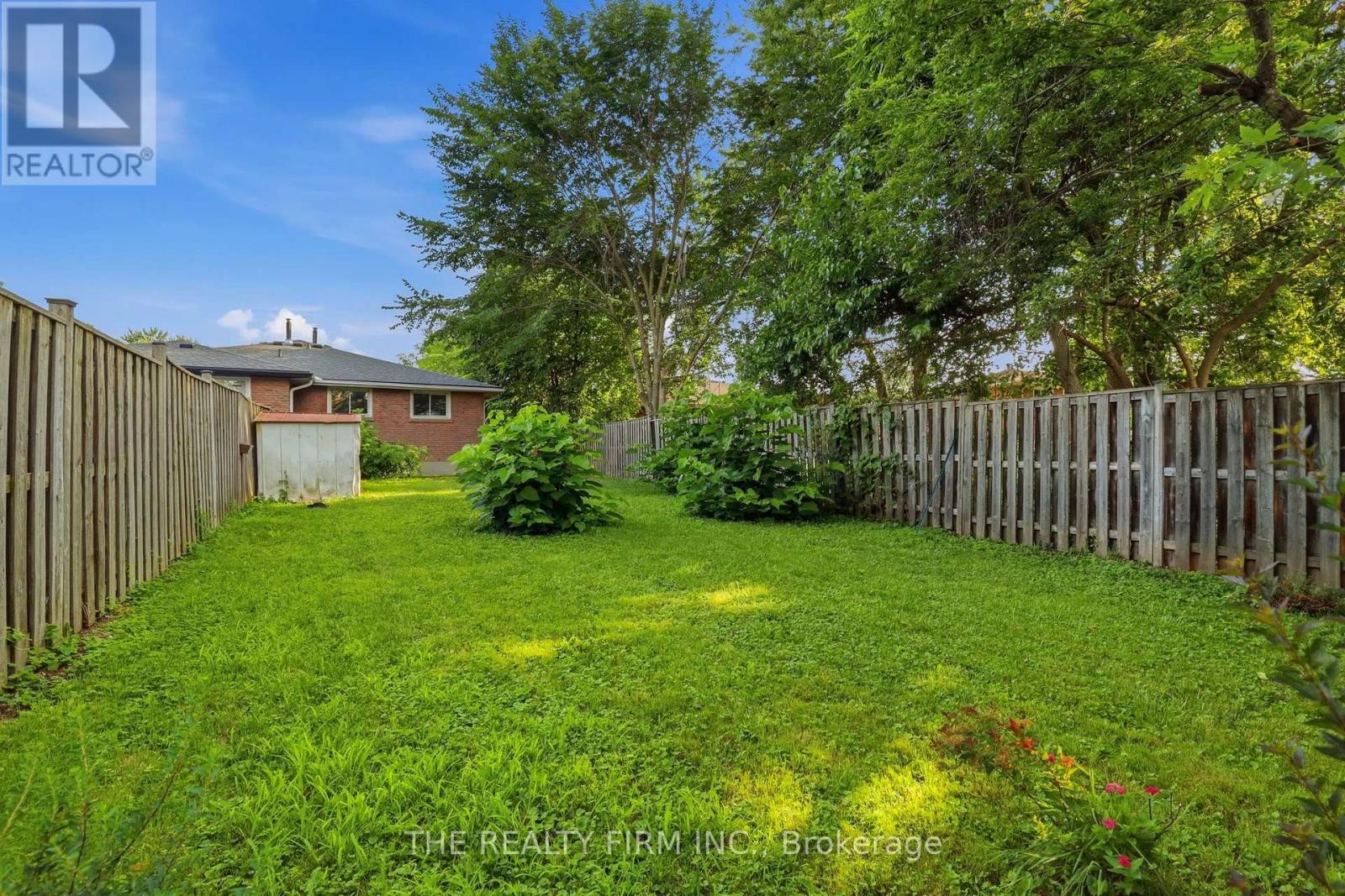 2 NOEL AVENUE - 33