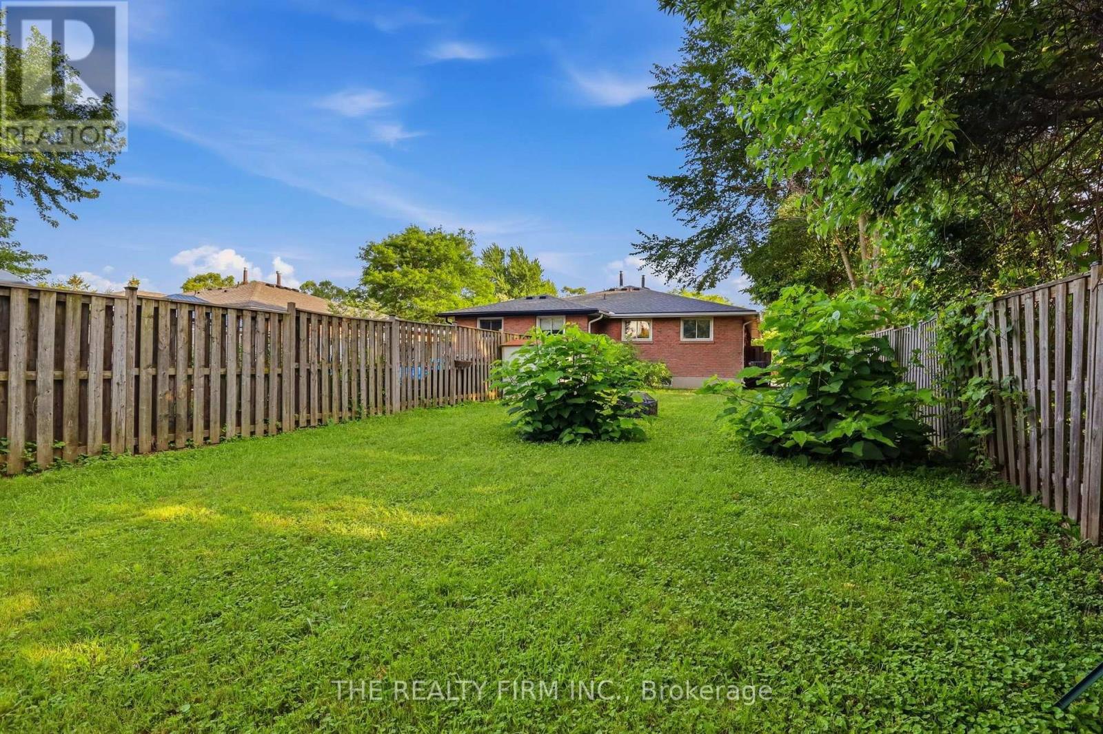 2 NOEL AVENUE - 34