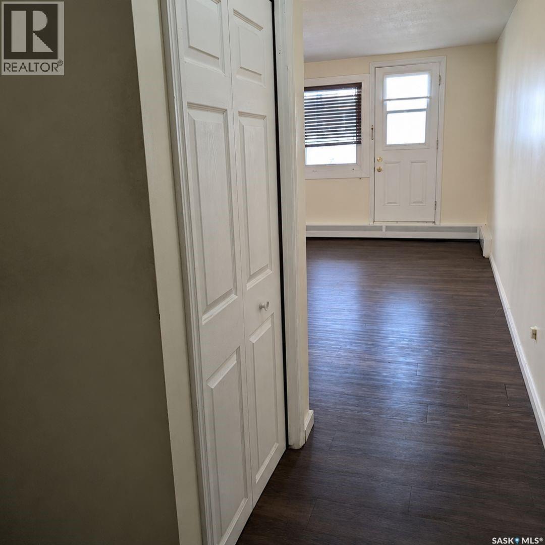 #10 2157 Rae STREET - 2