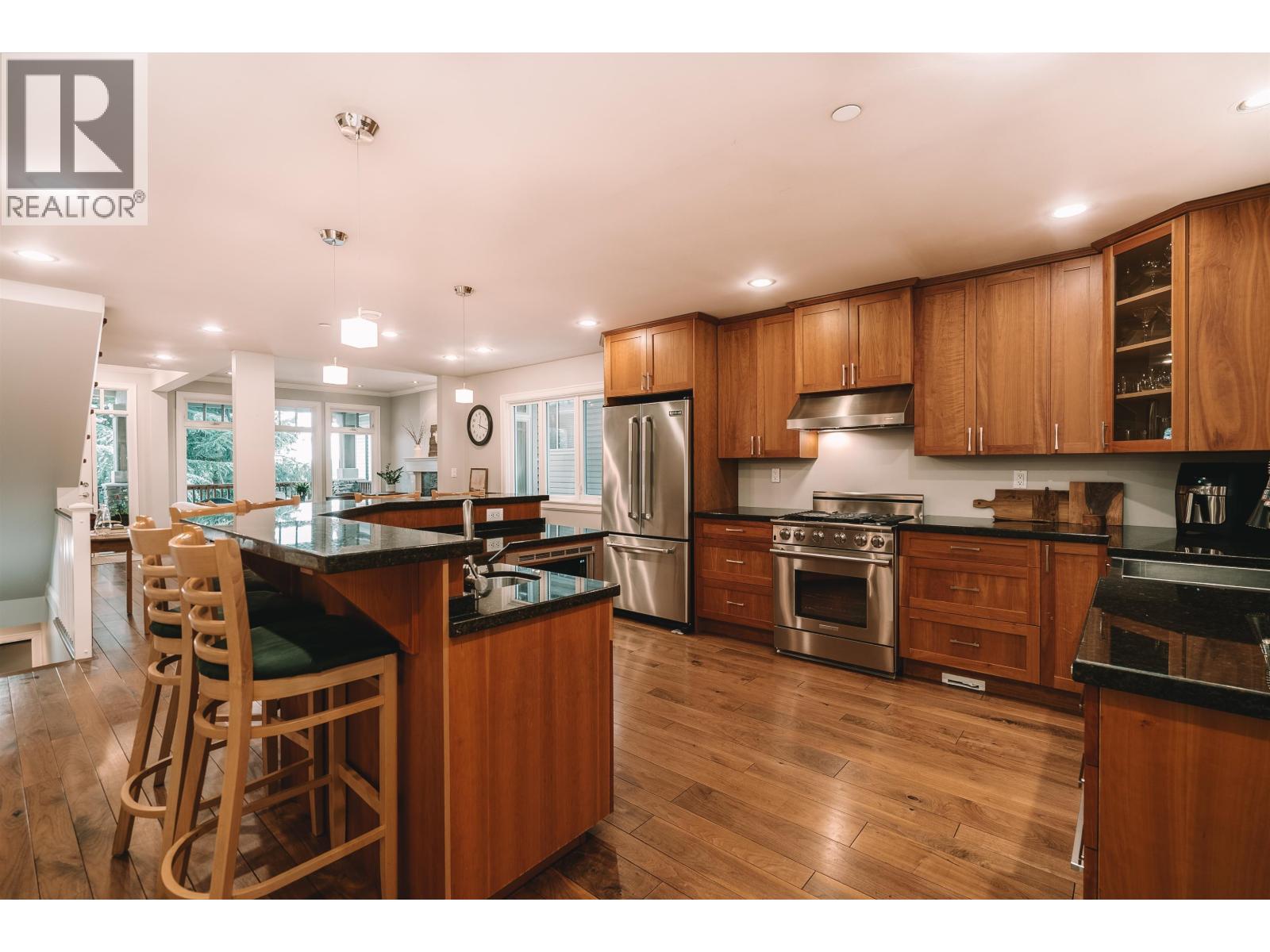 1845 HARBOUR STREET, Port Coquitlam