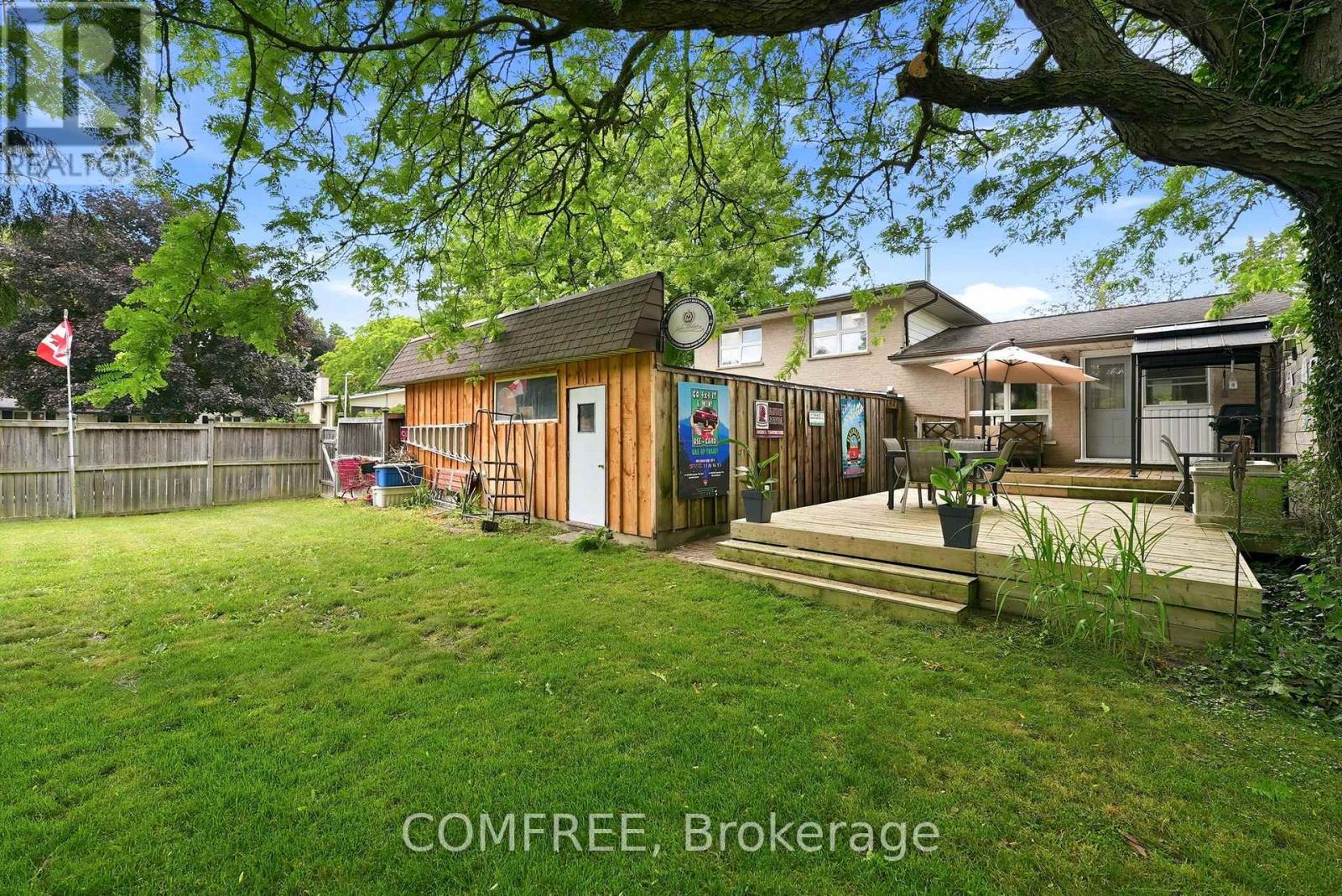 275 MARGARET STREET - 25
