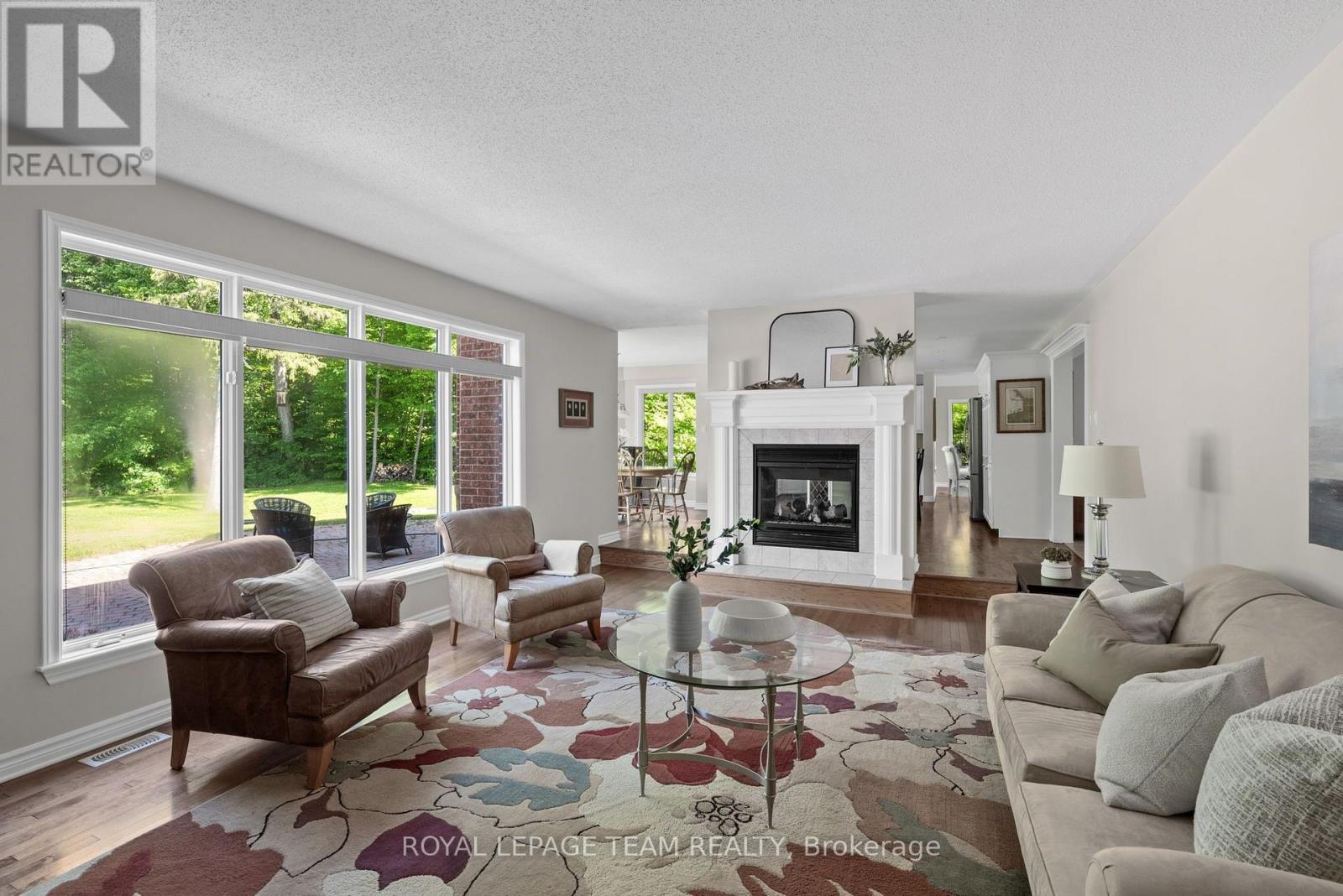 50 MARCHVALE DRIVE, Ottawa. Luxury613. By Peter Sagos - Image 8