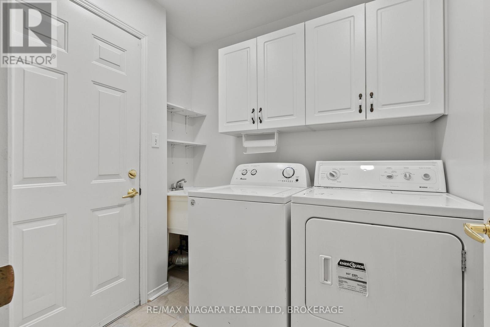 #15 53 BUNTING ROAD - 18