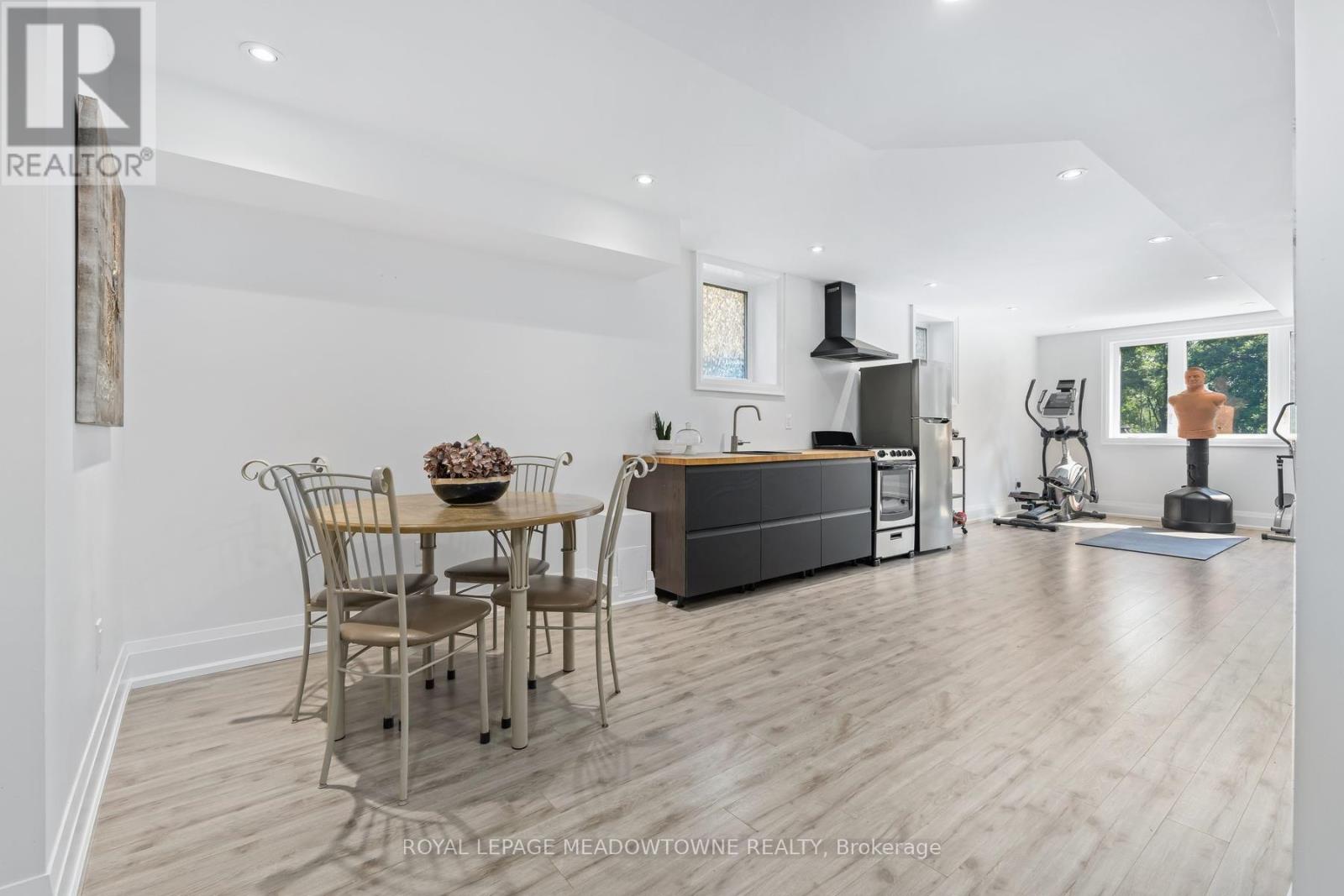 17 ONTARIO STREET - 37
