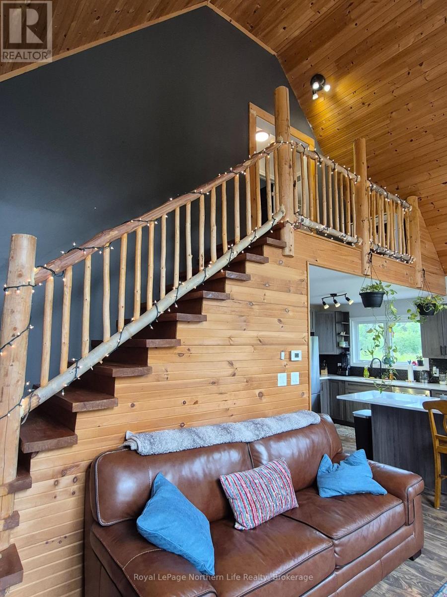 1856 PAPINEAU ROAD - 10