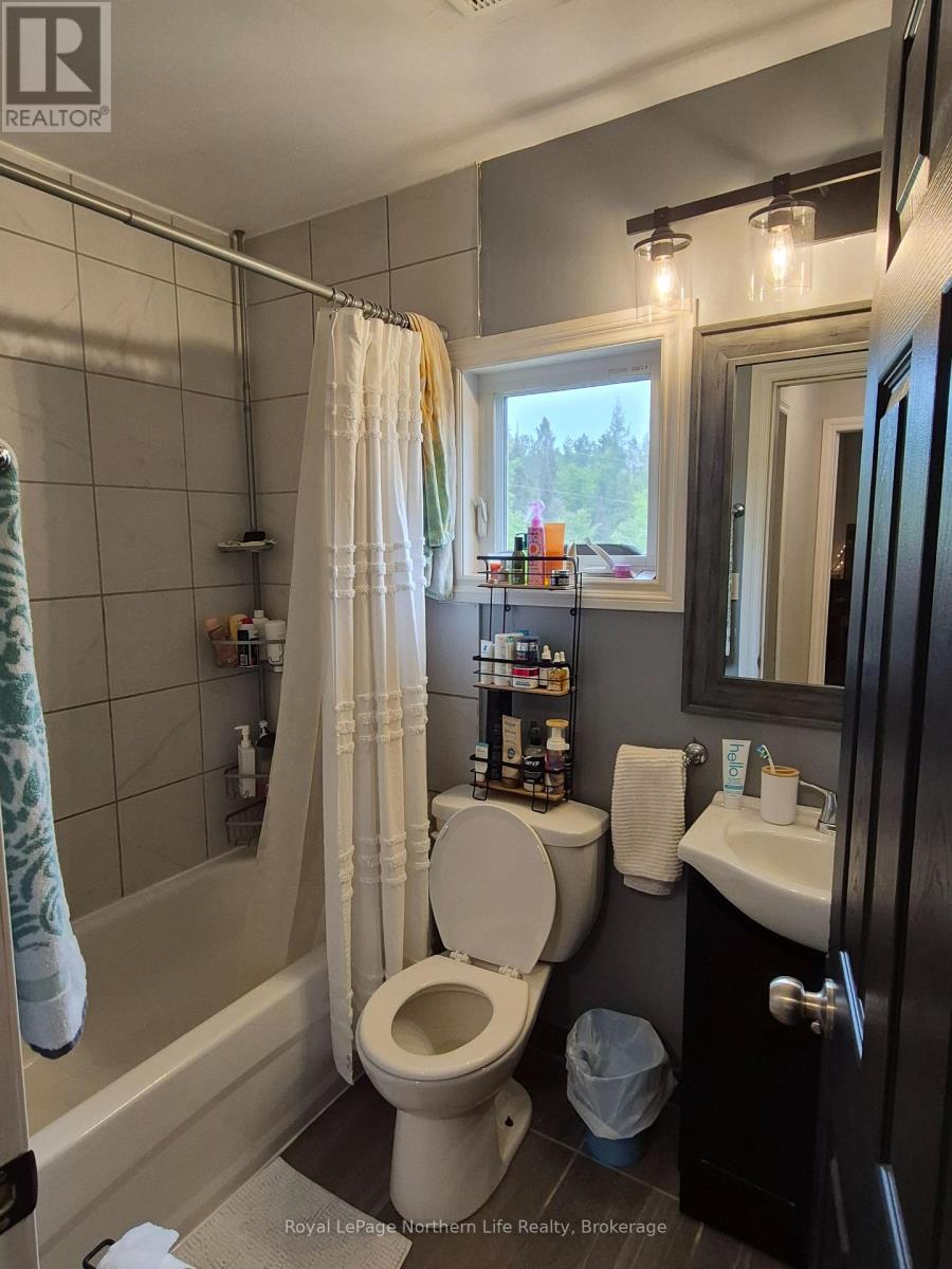 1856 PAPINEAU ROAD - 21
