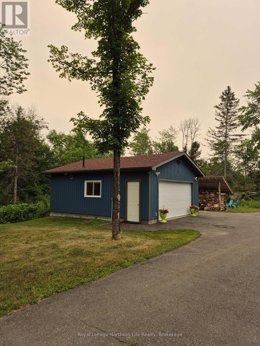 1856 PAPINEAU ROAD - 30