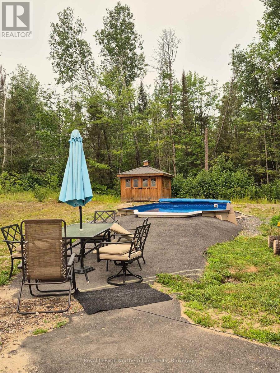 1856 PAPINEAU ROAD - 36
