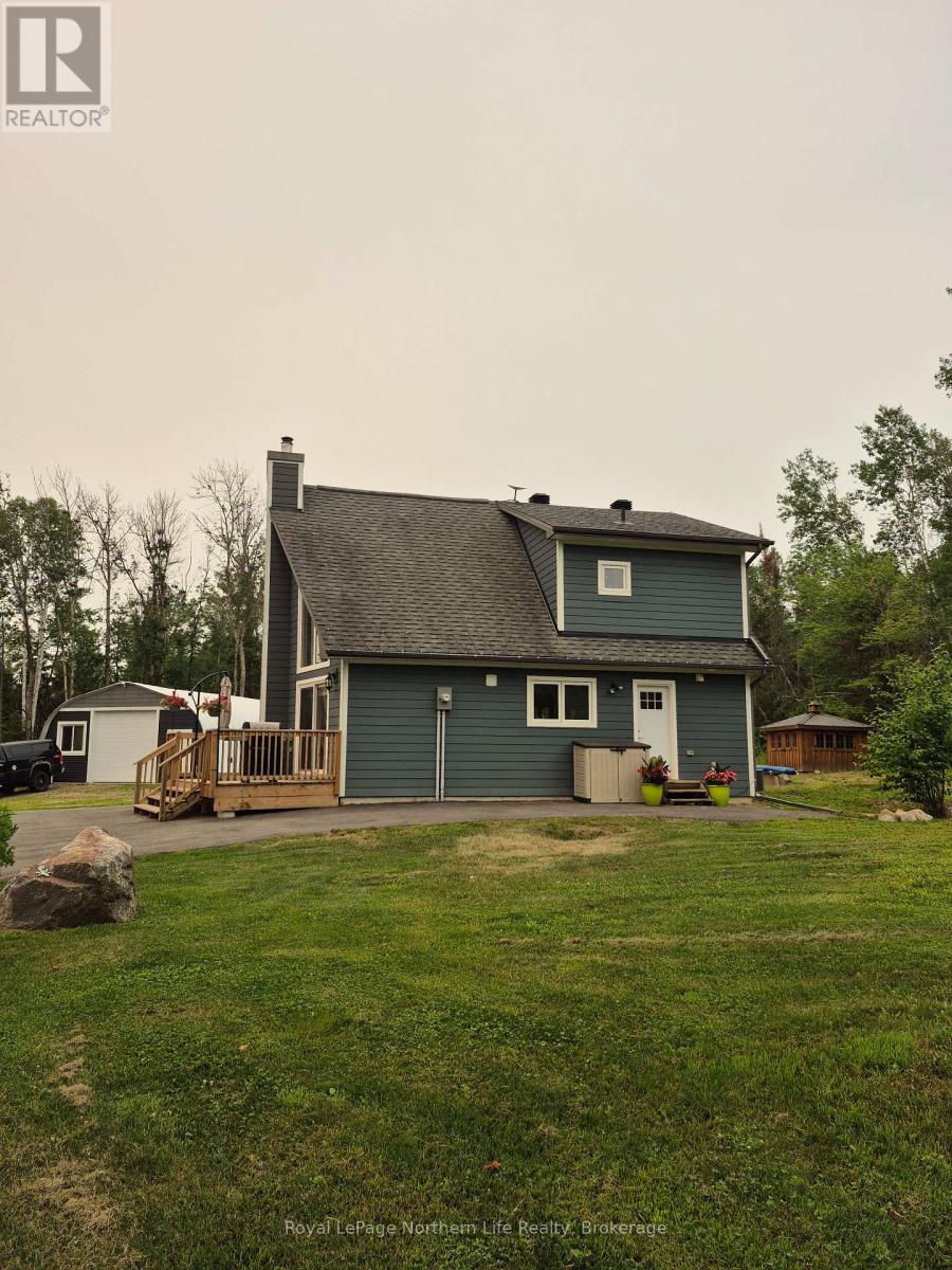 1856 PAPINEAU ROAD - 39